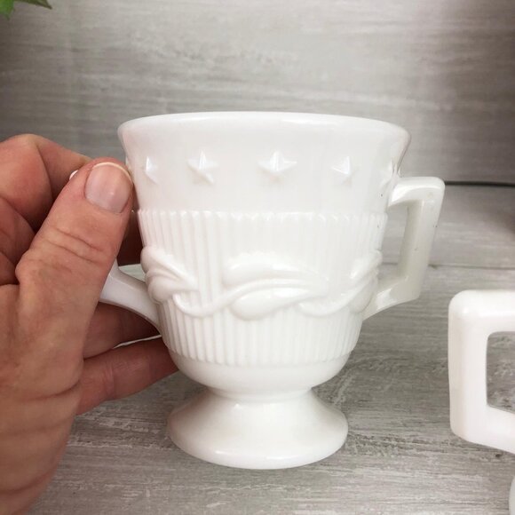 Milk Glass Sugar & Creamer Set by Fostoria - Picture 2 of 13